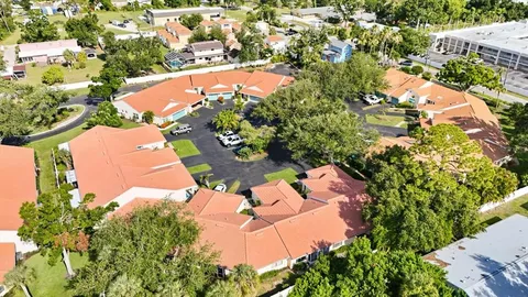 $274,999 | 608 Tyson Terrace, Unit 8, Venice, FL 34285