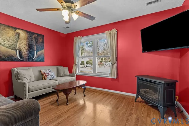 $349,950 | 2901 Francis Chapman West, Williamsburg, VA 23185