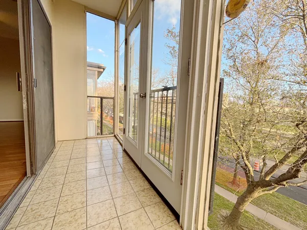 $1,525 | 2400 North Braeswood Boulevard, Unit 329, Houston, TX 77030