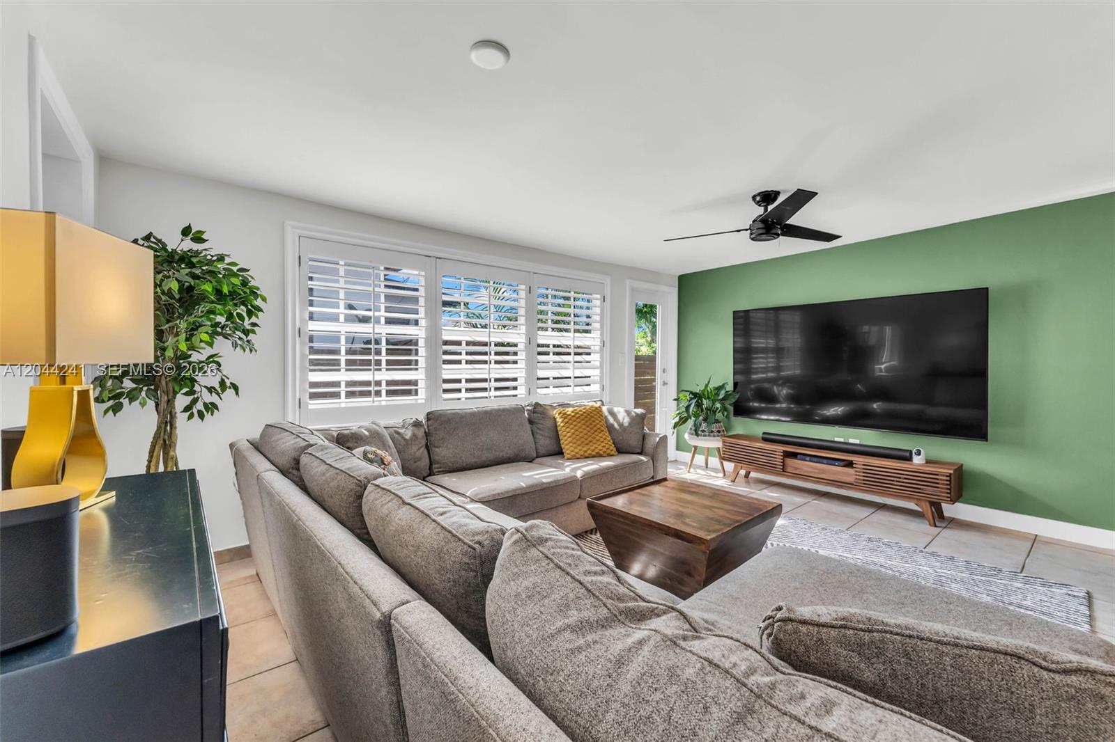 2220 Southwest 25th Street Miami, FL 33133 - Photo 13 of 24