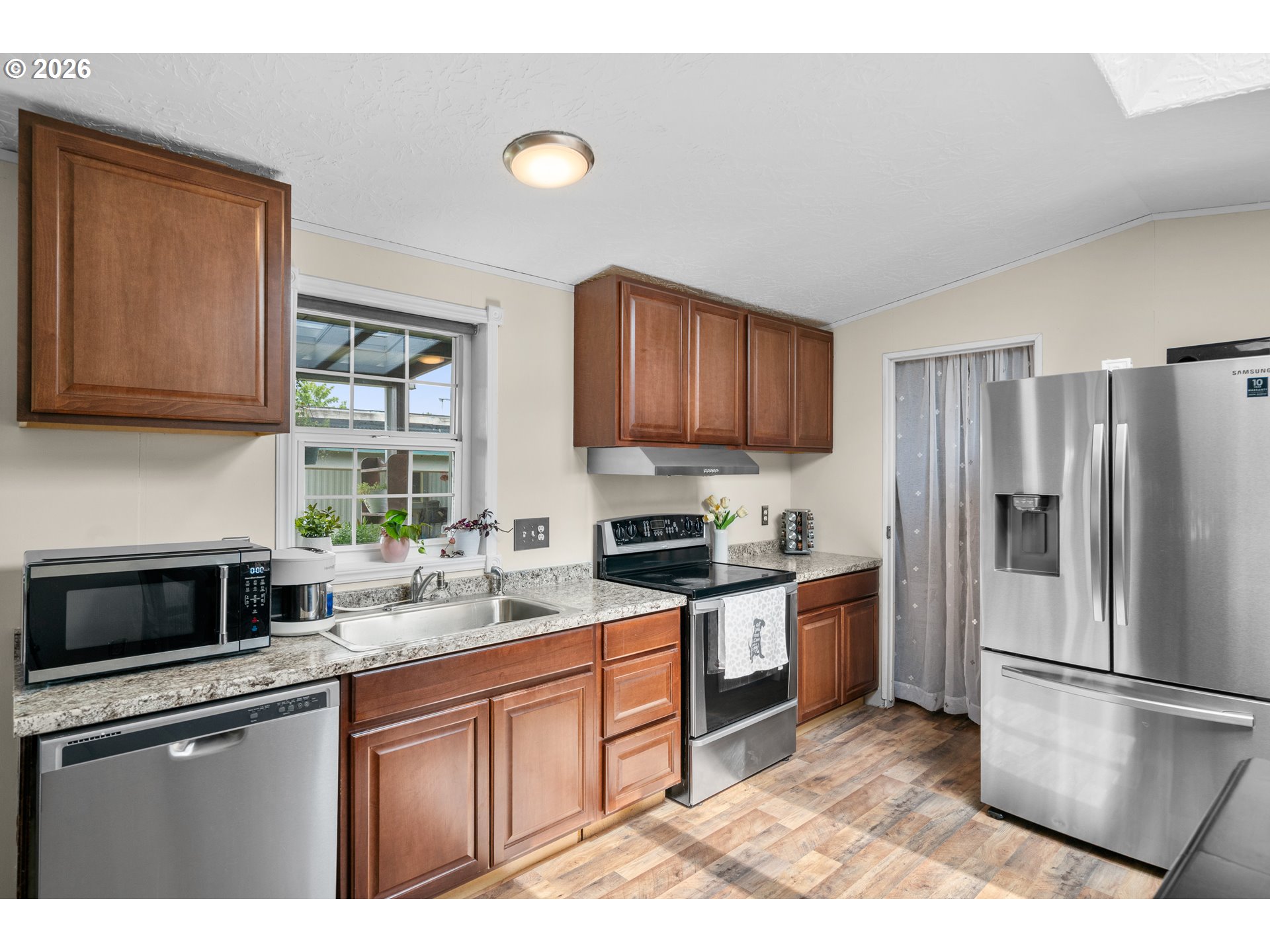 3454 Rudometkin Drive, Unit 15 Hubbard, OR 97032 - Photo 13 of 29