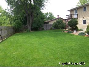 2820 Bemis Heights Springfield, IL 62704 - Photo 9 of 9 Gallery Image 9