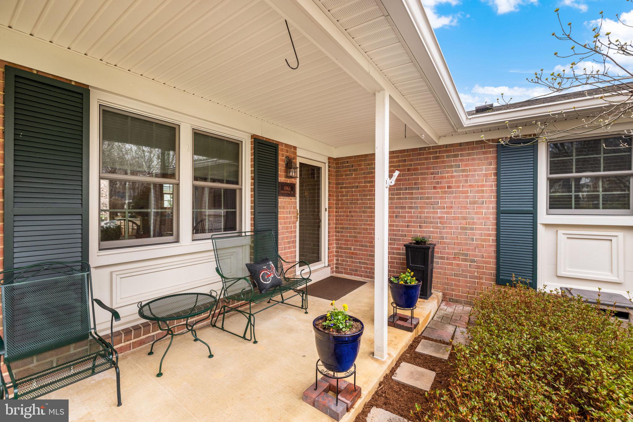 6964 Conservation Drive Springfield, VA 22153 - Photo 3 of 21