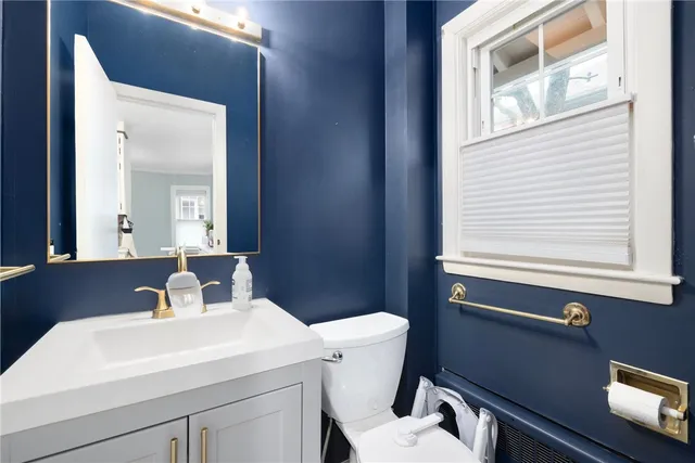 $5,500 | 422 Wayland Avenue, Providence, RI 02906