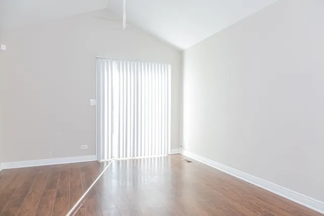 $349,900 | 792 Trinity Court, Carol Stream, IL 60188