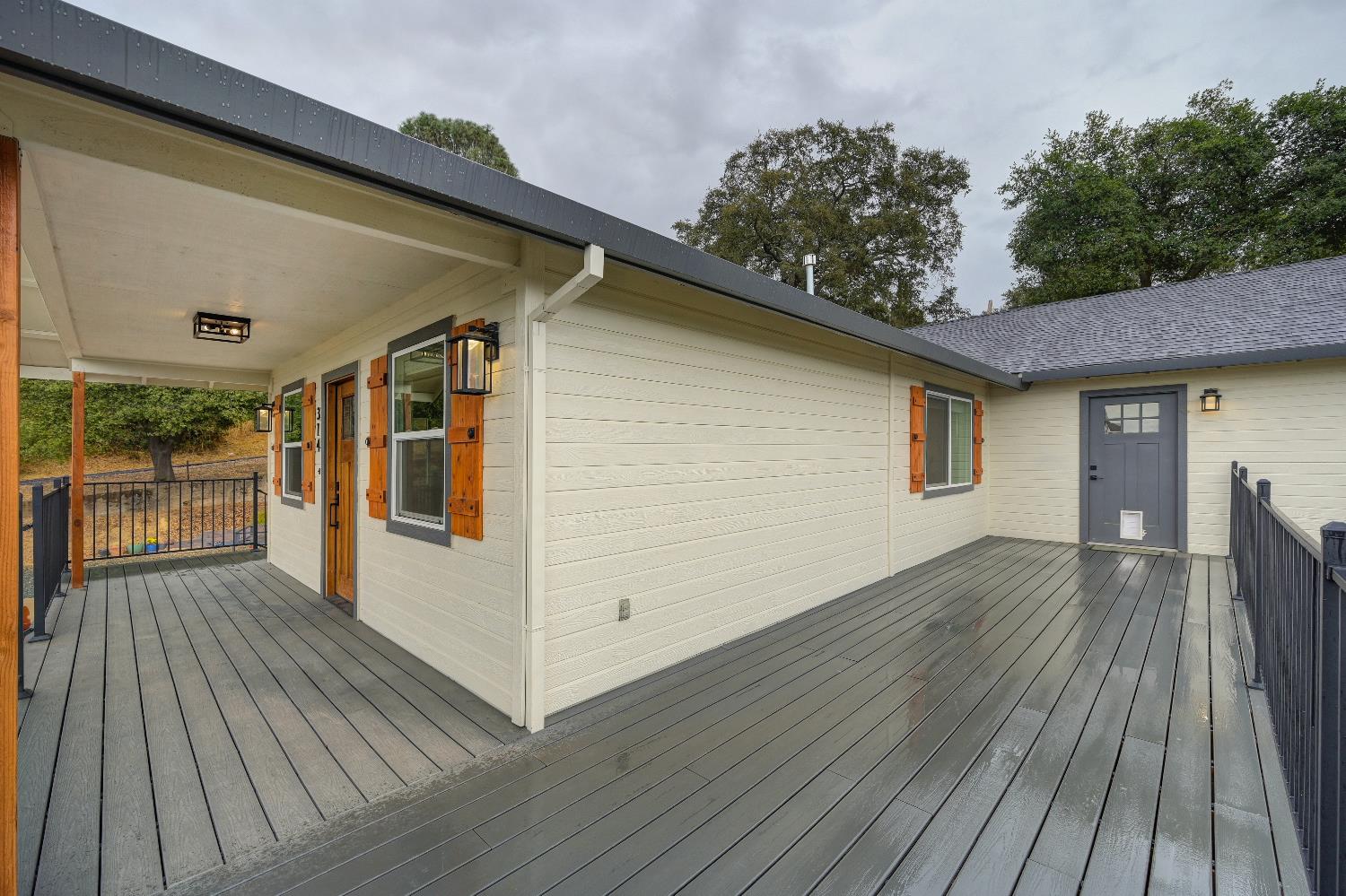 314 East Main Street Ione, CA 95640 - Photo 11 of 43 a view of a house with wooden floor