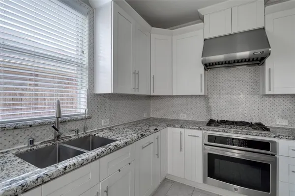$2,650 | 13727 Cypresswood Crossing Boulevard, Houston, TX 77070