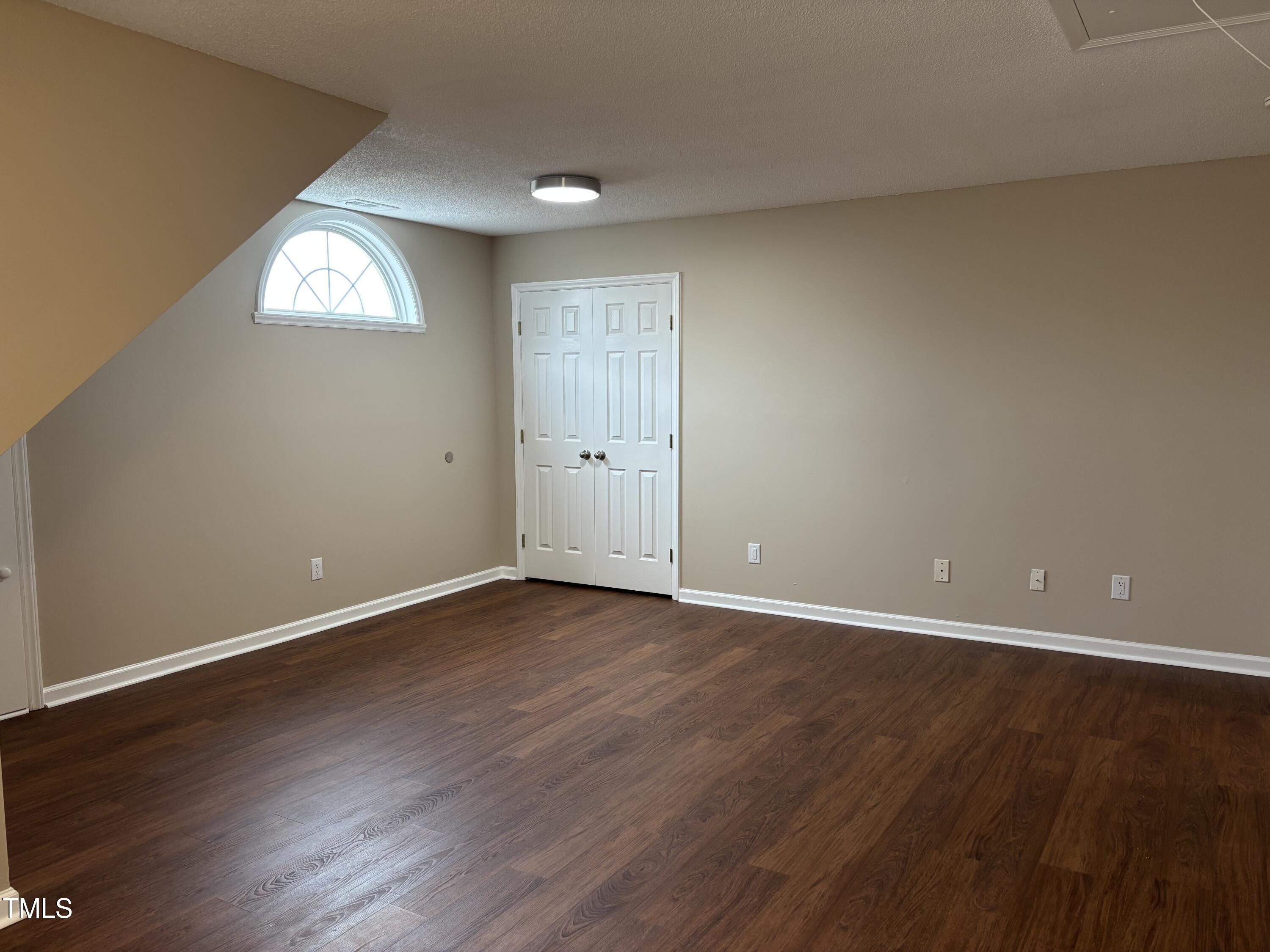 2209 Hatton Way Raleigh, NC 27604 - Photo 28 of 33 25