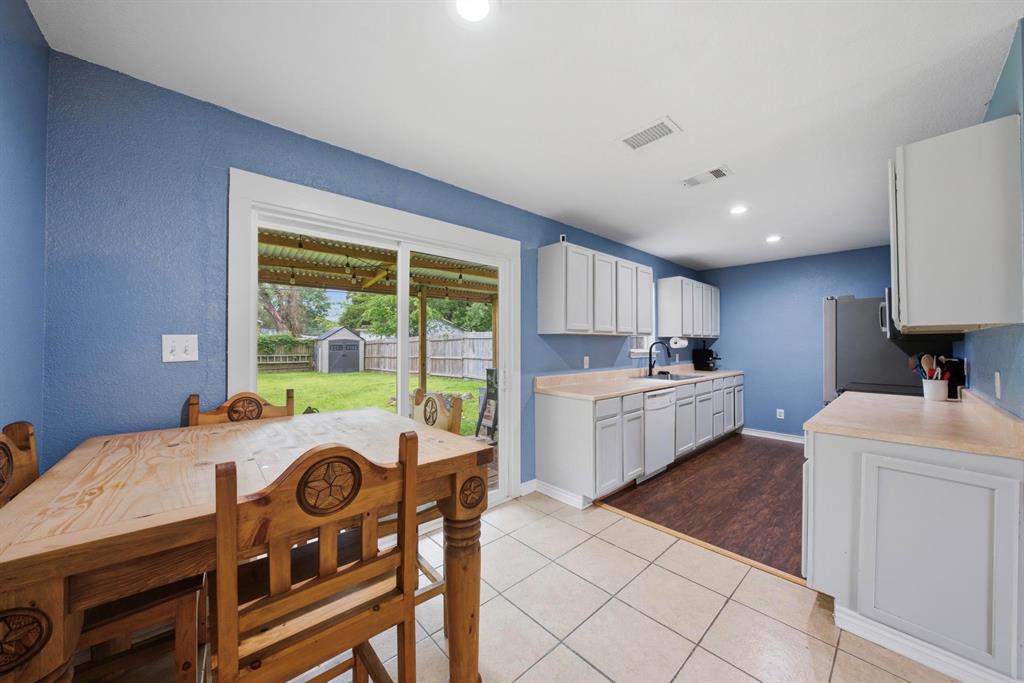 732 Ridgewood Drive Tool, TX 75143 - Photo 8 of 15