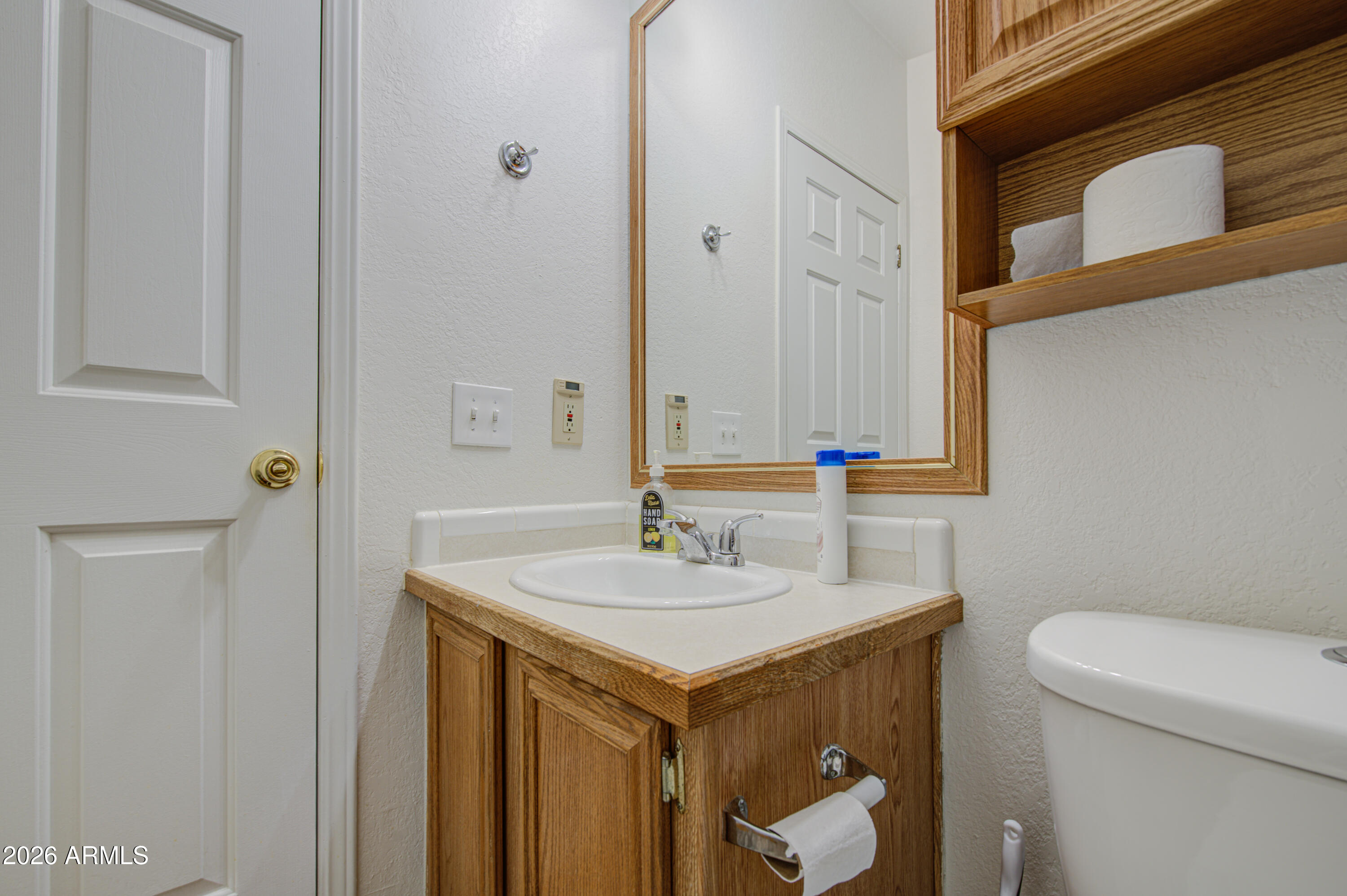 661 South Hawes Road, Unit 93 Mesa, AZ 85208 - Photo 48 of 59 Bathroom 2-pic 3