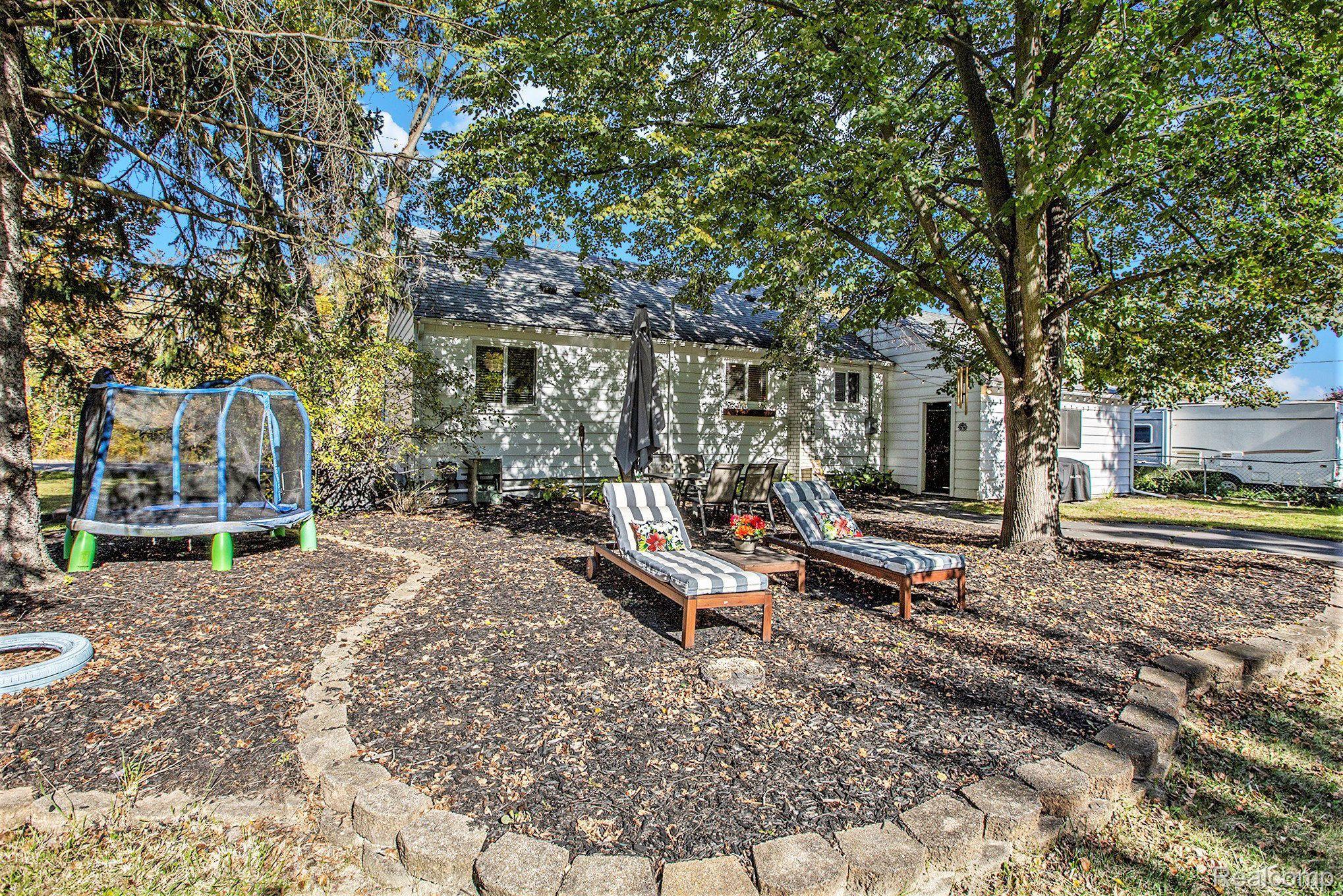 4781 Cass Elizabeth Road Waterford, MI 48327 - Photo 21 of 29 Gallery Image 21