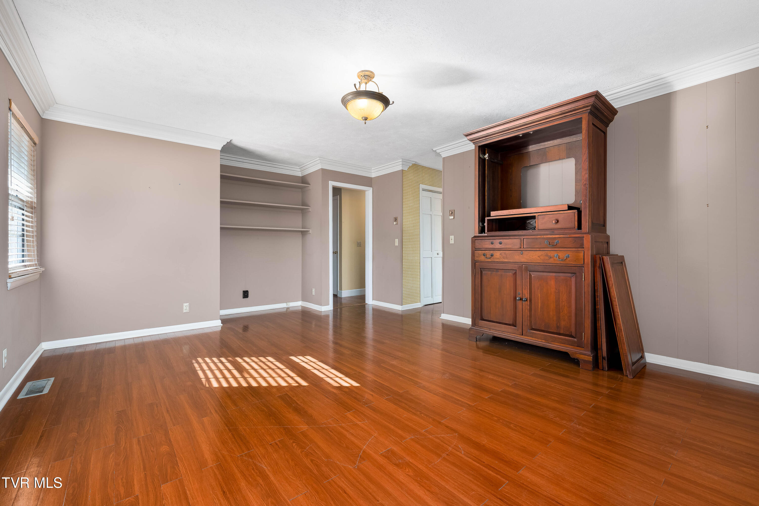 2228 Charsley Road Kingsport, TN 37660 - Photo 25 of 50 2228 Charsley Rd (40 of 57)