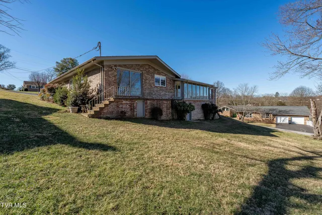 $350,000 | 2228 Charsley Road, Kingsport, TN 37660