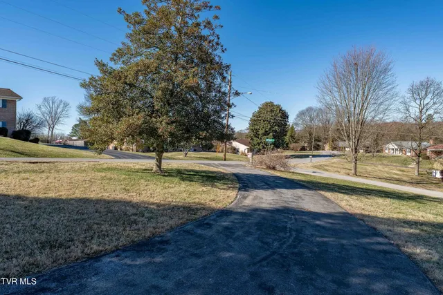 $350,000 | 2228 Charsley Road, Kingsport, TN 37660