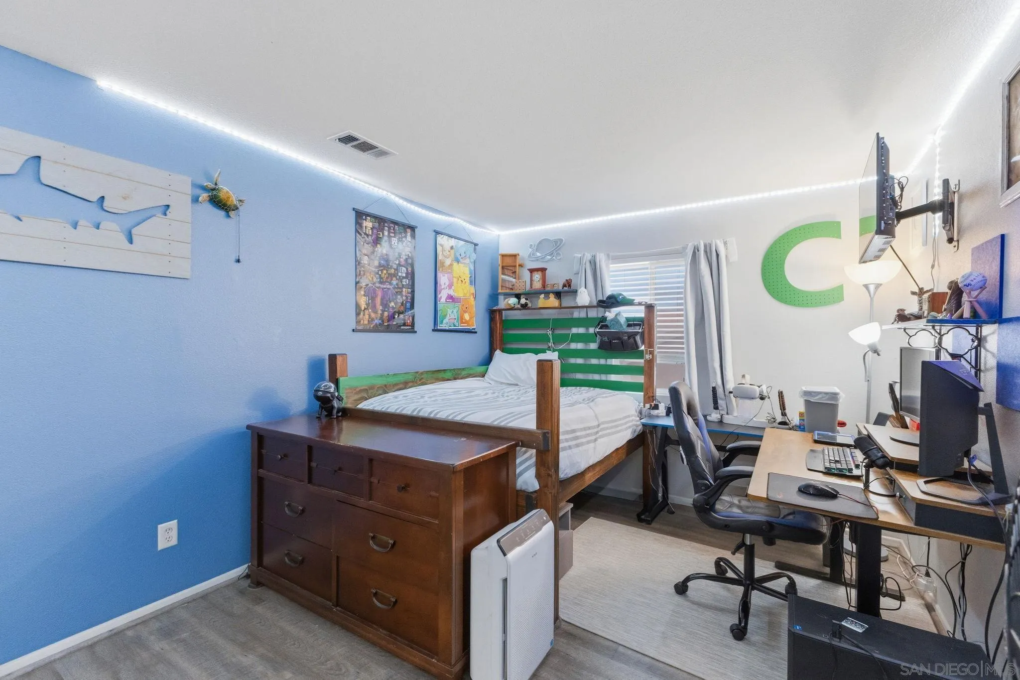 31342 Euclid Loop Winchester, CA 92596 - Photo 29 of 50 a view of a workspace with furniture