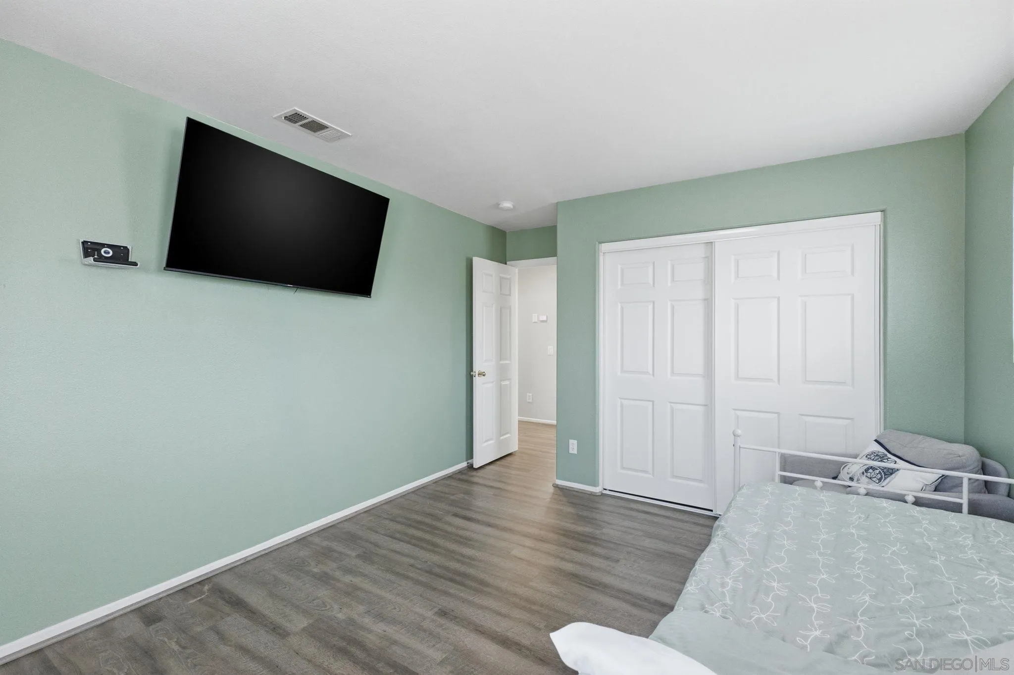31342 Euclid Loop Winchester, CA 92596 - Photo 33 of 50 a view of a livingroom with wooden floor