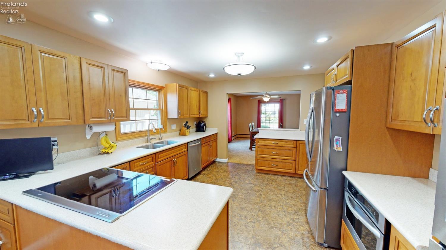 762 Barker Road Fremont, OH 43420 - Photo 11 of 38 Gallery Image 11