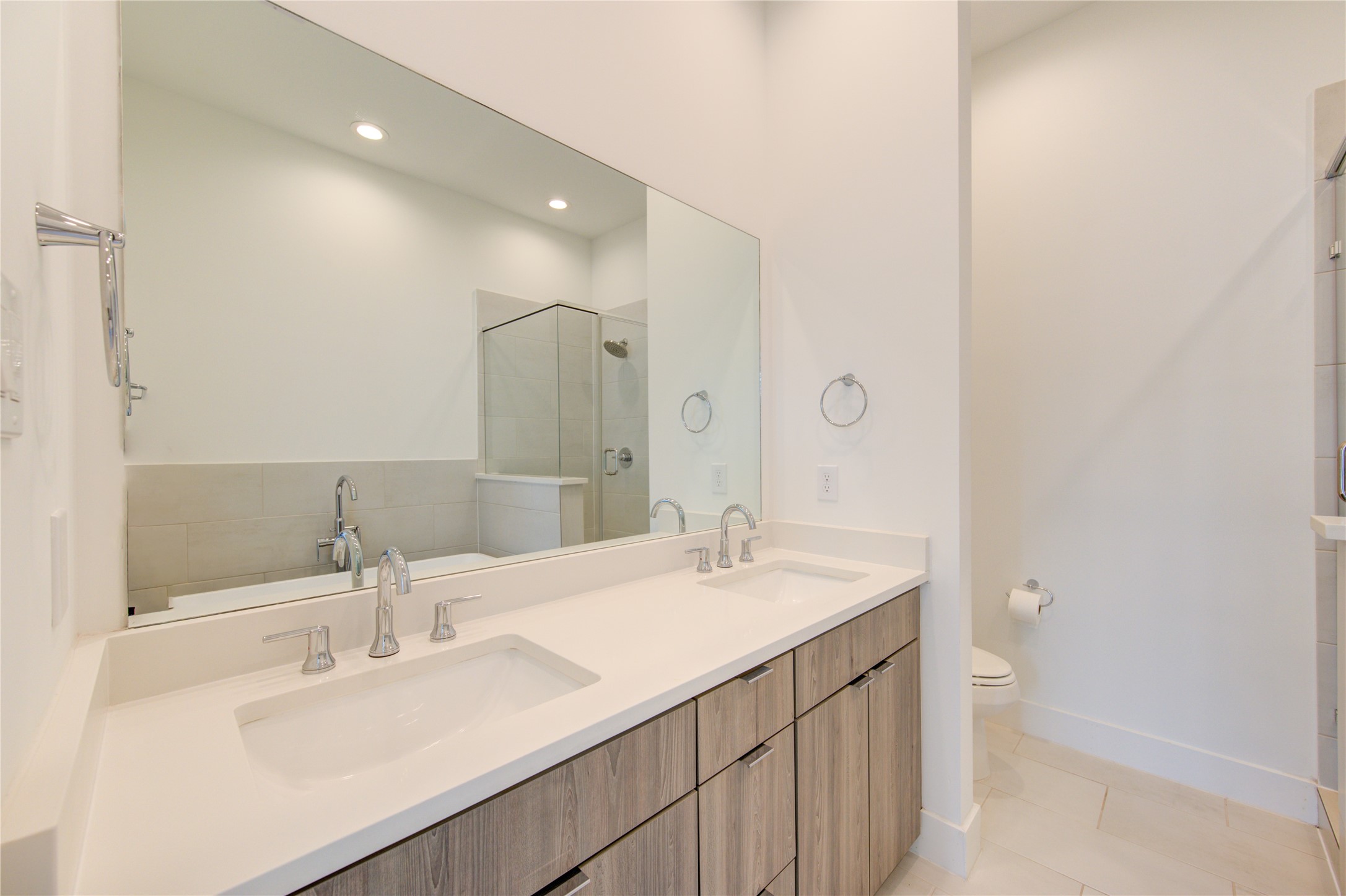 564 Janisch Road Houston, TX 77018 - Photo 15 of 24