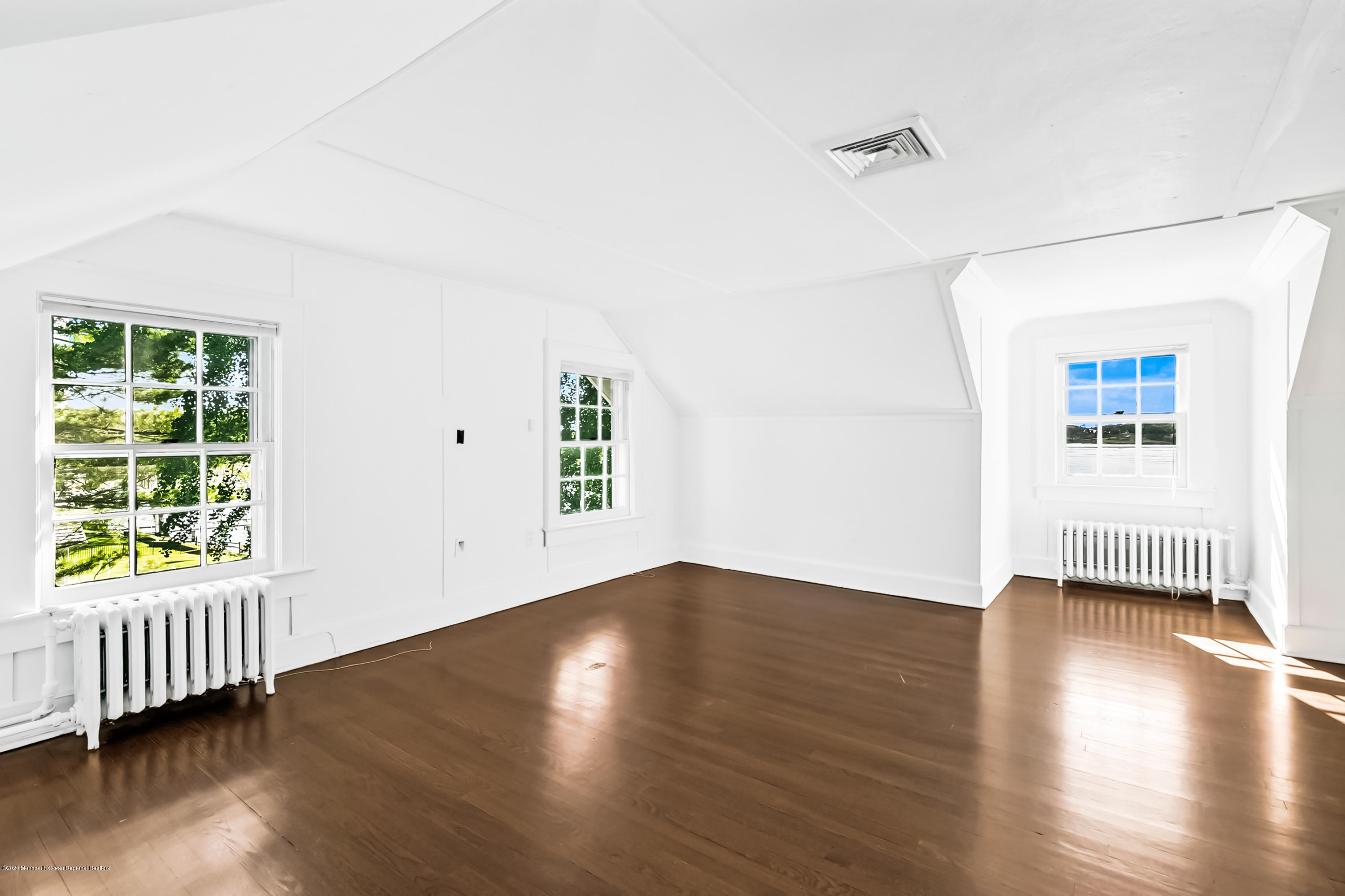 973 River Road Fair Haven, NJ 07704 - Photo 21 of 25 973 River Rd Fair Haven NJ-print-013-019