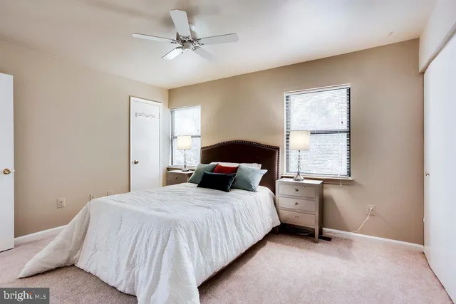 $3,100 | 939 Barton Oaks Place, Herndon, VA 20170