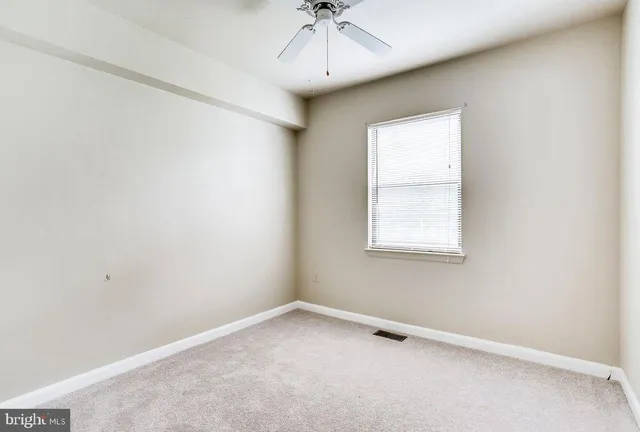 $3,100 | 939 Barton Oaks Place, Herndon, VA 20170