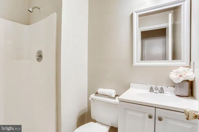 $3,100 | 939 Barton Oaks Place, Herndon, VA 20170