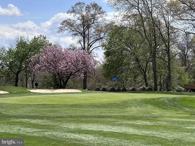 $3,100 | 939 Barton Oaks Place, Herndon, VA 20170