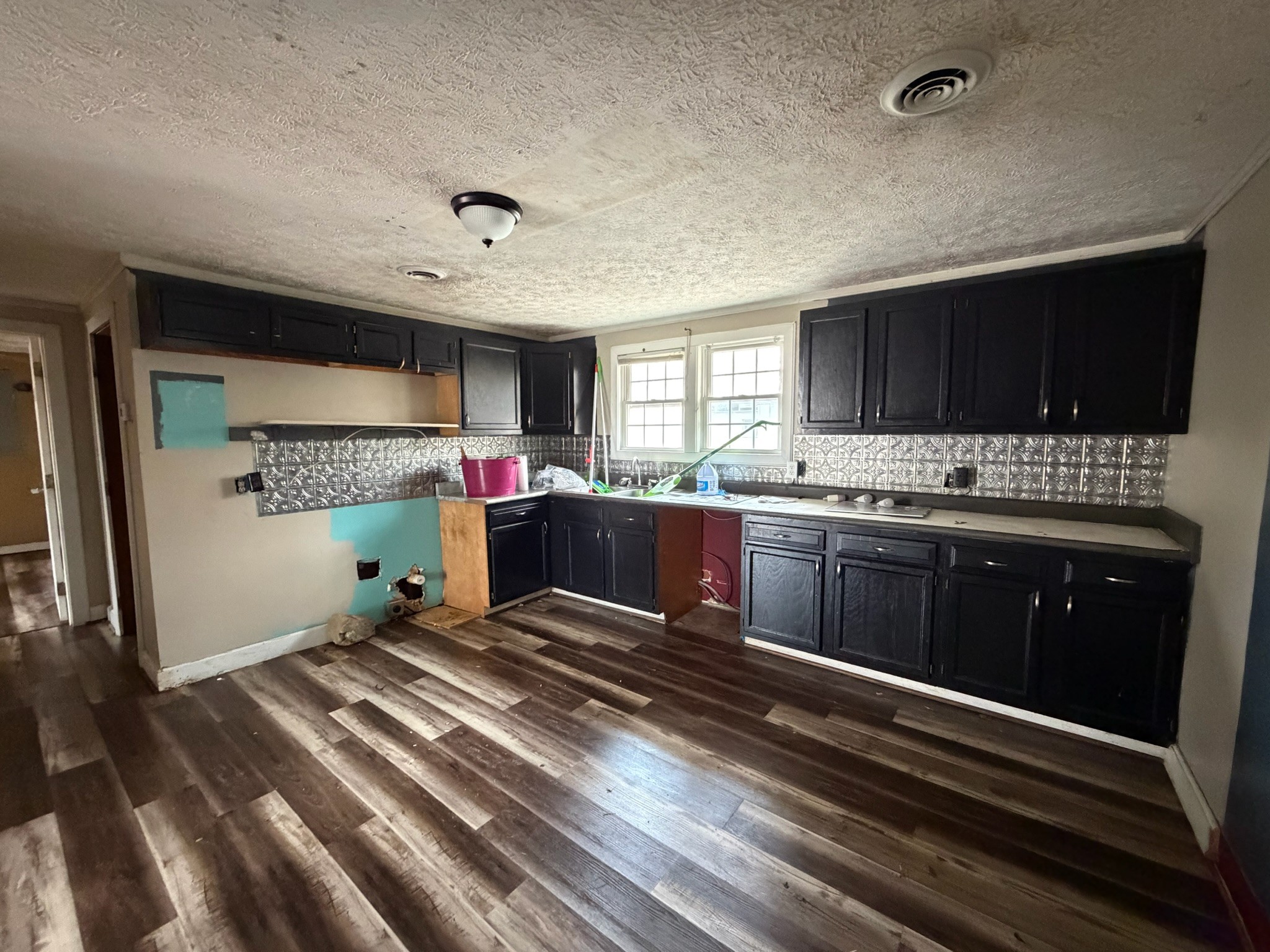 9830 Caneyville Road Morgantown, KY 42261 - Photo 4 of 36