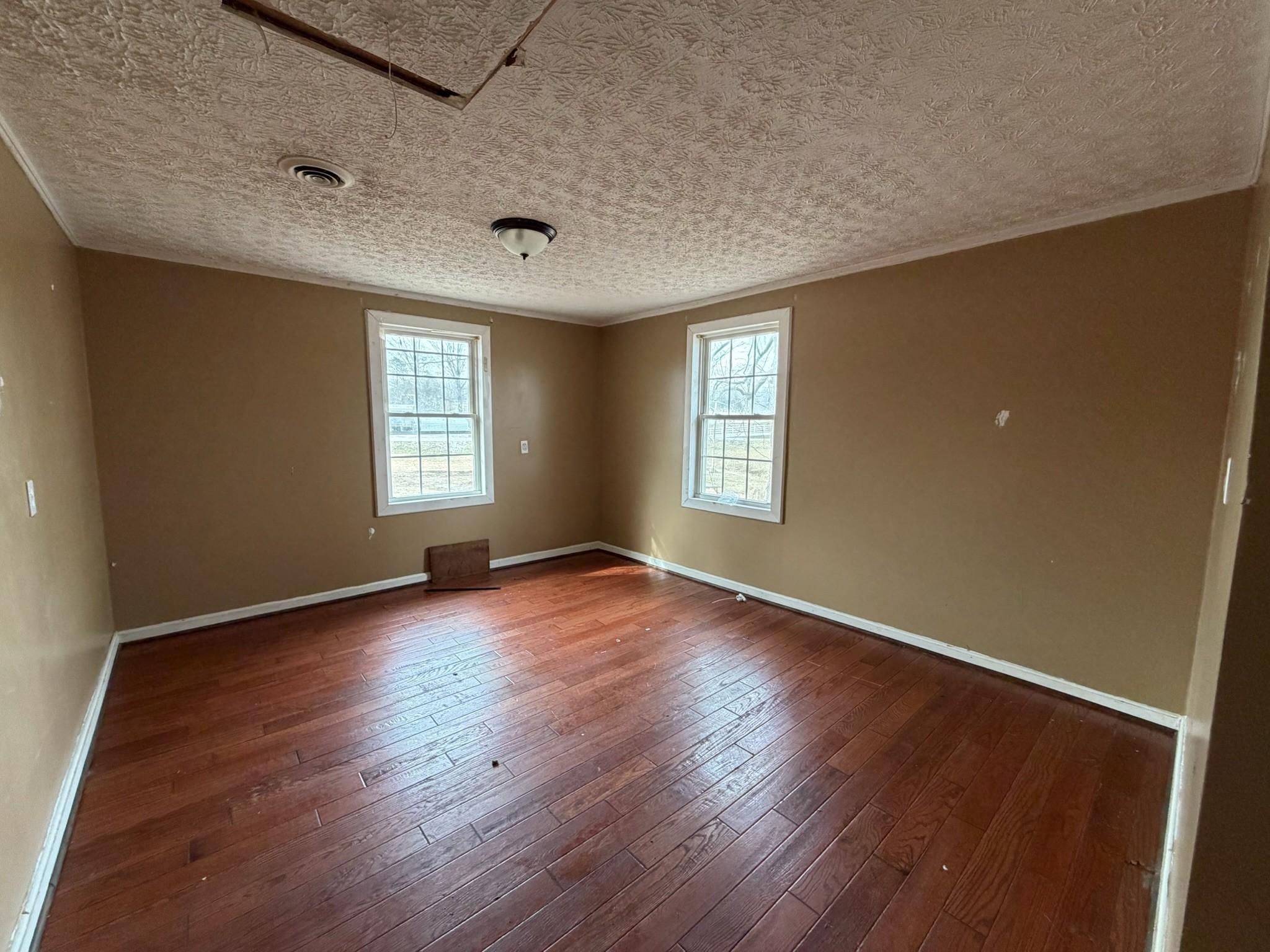 9830 Caneyville Road Morgantown, KY 42261 - Photo 6 of 36