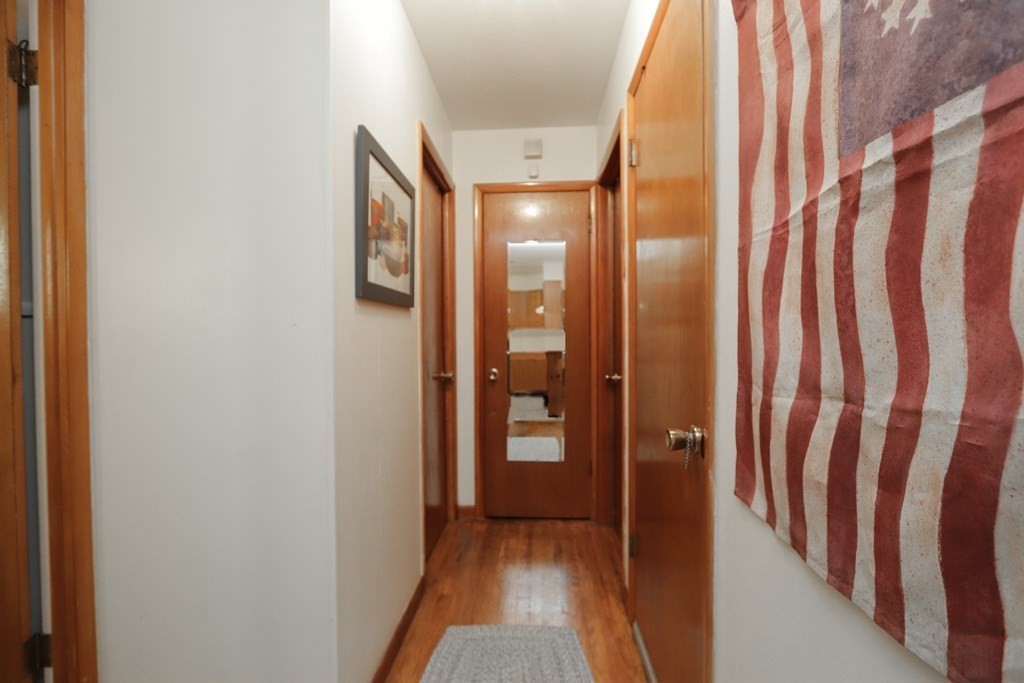 256 Draper Street Springfield, MA 01108 - Photo 10 of 22