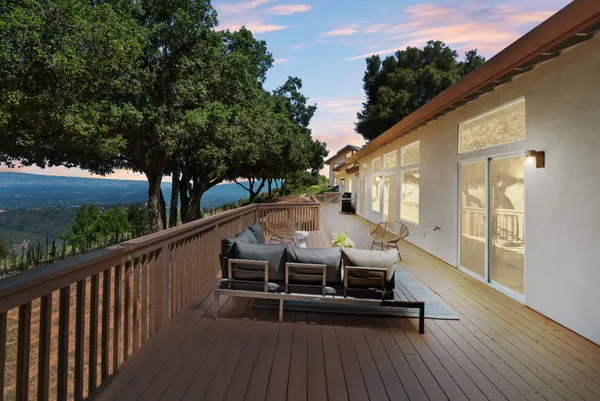 $6,950,000 | 15060 Montebello Road, Cupertino, CA 95014