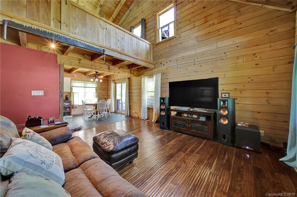 890 Cedar Grove Road Clover, SC 29710 - Photo 4 of 40
