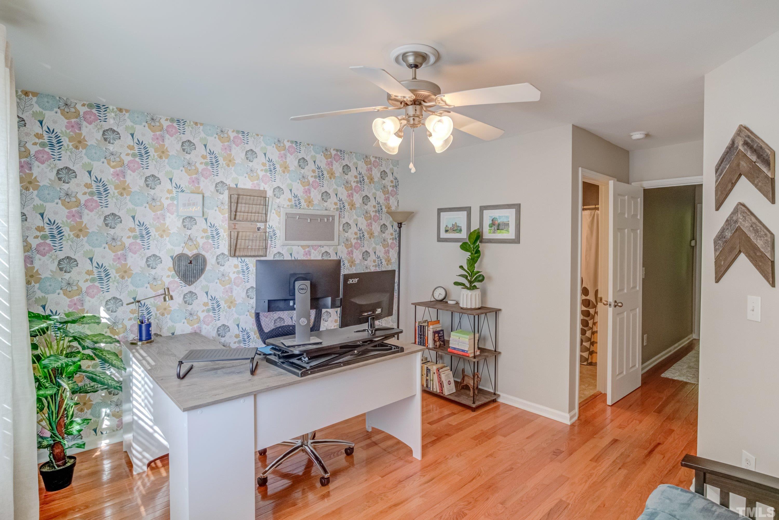 4301 Sugarbend Way Raleigh, NC 27606 - Photo 17 of 23 Gallery Image 17