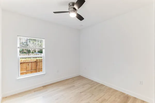 $2,200 | 866 West 12th Street, St. Augustine, FL 32084