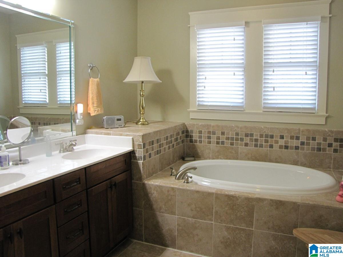 156 Shoreline View Talladega, AL 35160 - Photo 20 of 29