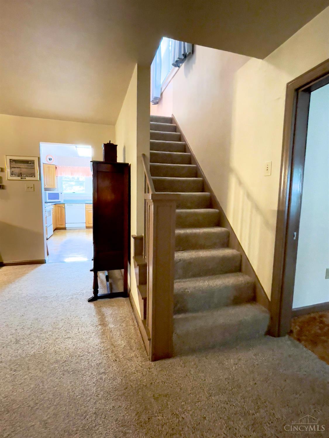 16 Adams Road Loveland, OH 45140 - Photo 17 of 23 Gallery Image 17