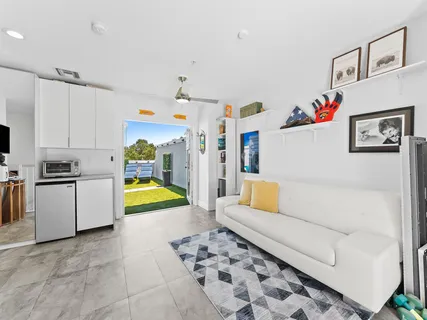 $1,625,000 | 1806 Northeast 26th Avenue, Fort Lauderdale, FL 33305