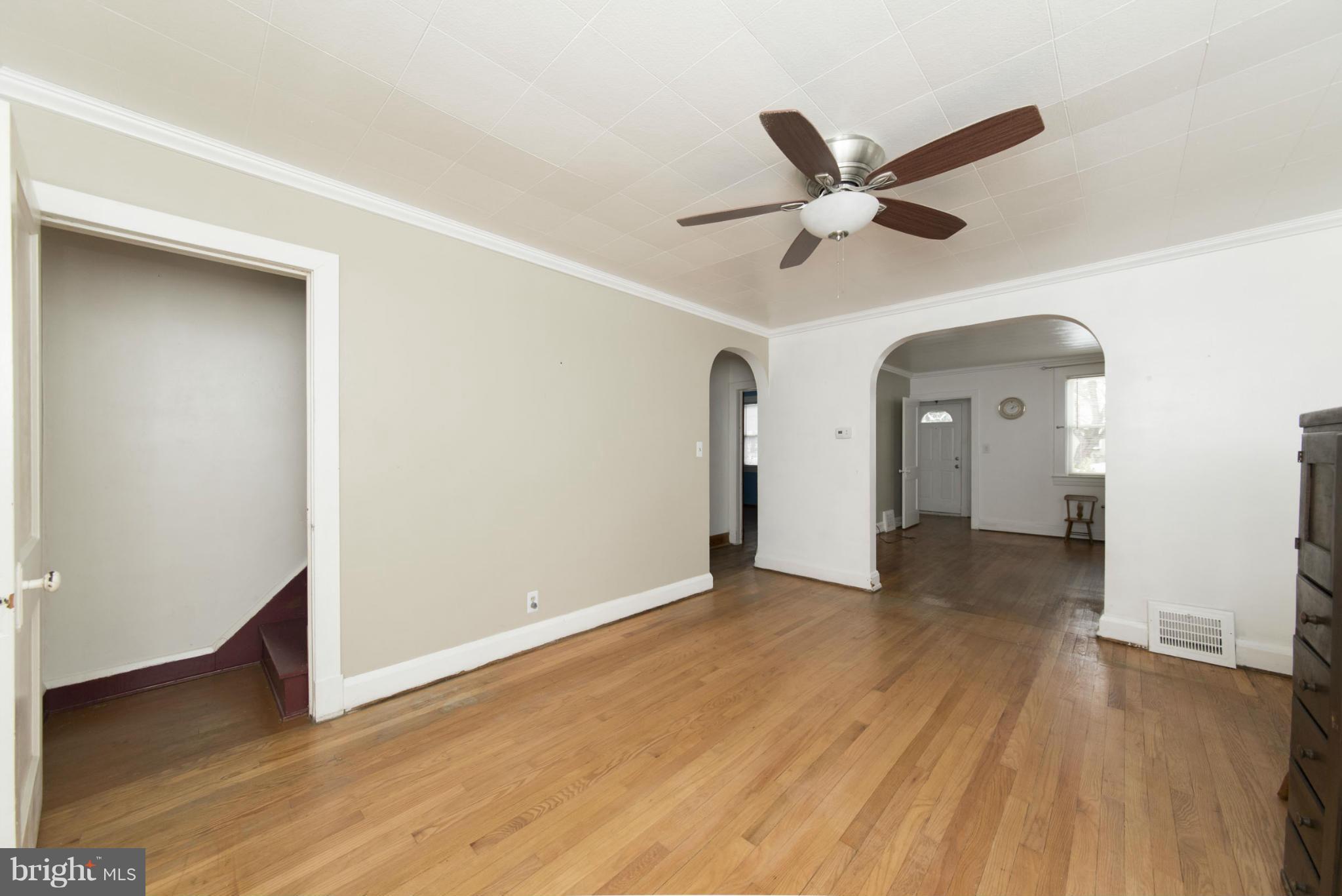 722 Wampler Road Baltimore, MD 21220 - Photo 9 of 30 Dining Room