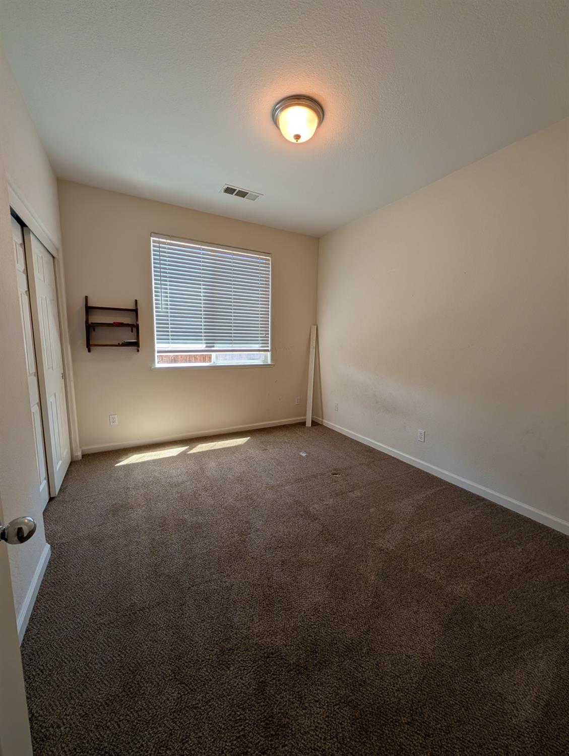 645 Sierra Avenue Reedley, CA 93654 - Photo 11 of 20