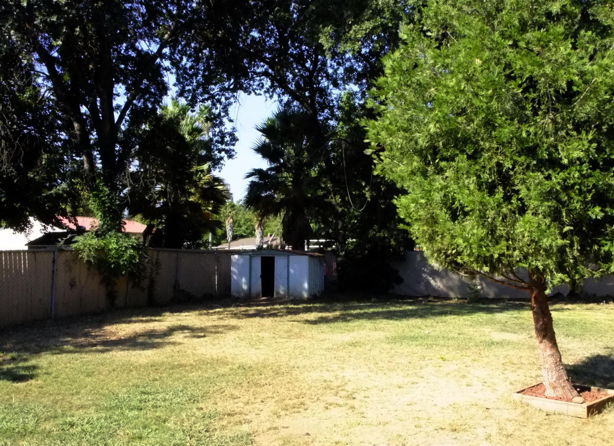 4398 East Bonnyview Road Redding, CA 96001 - Photo 19 of 20 19-Bk Yard