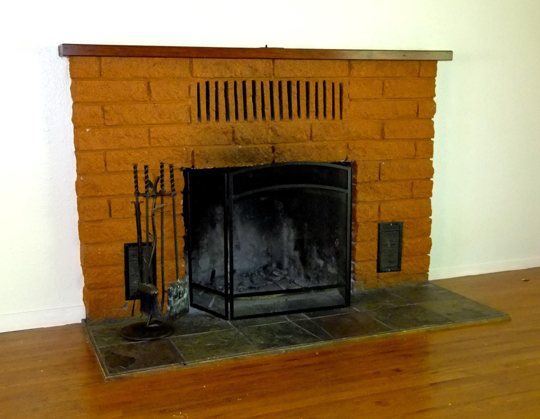 4398 East Bonnyview Road Redding, CA 96001 - Photo 4 of 20 04-Fireplace