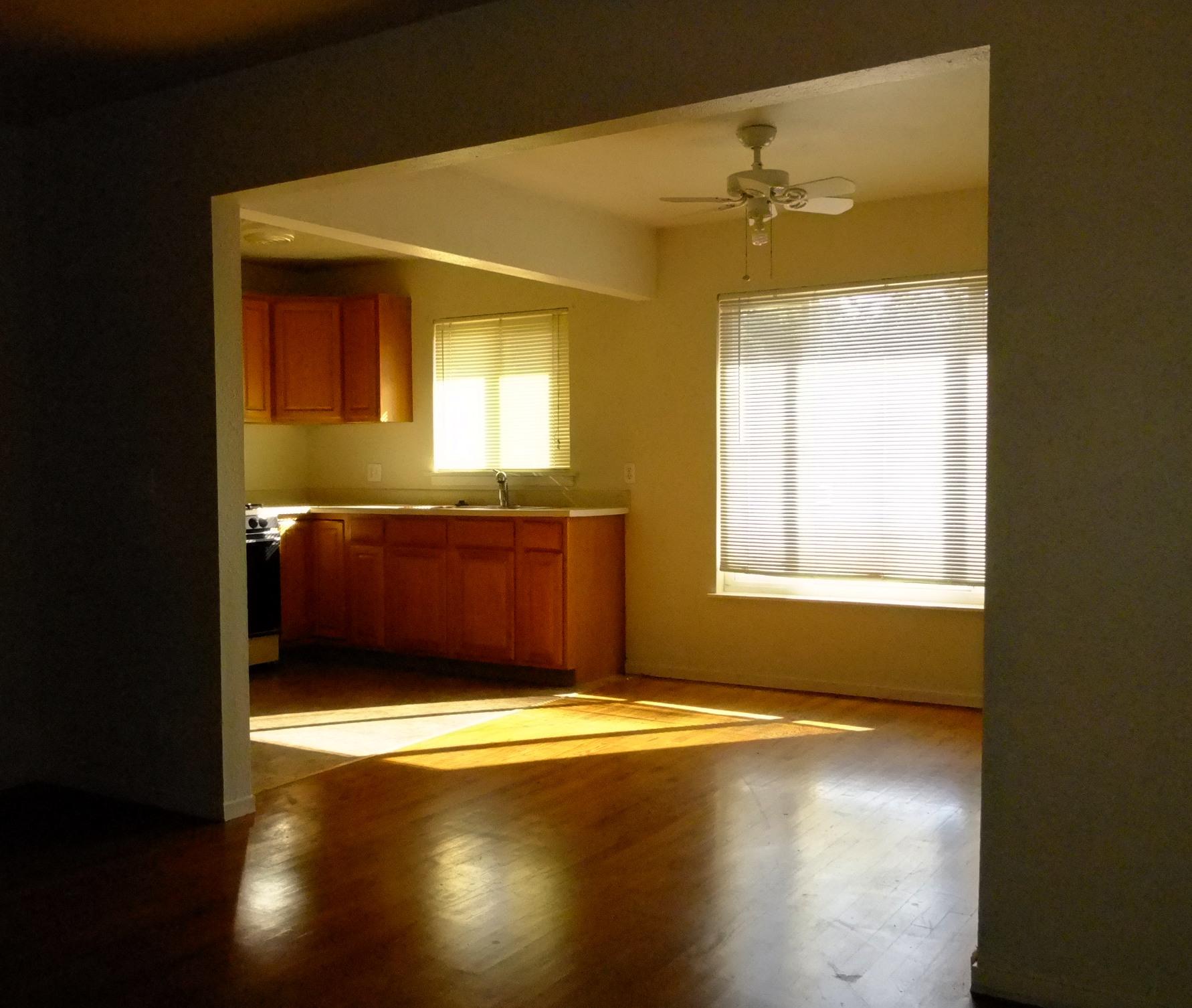 4398 East Bonnyview Road Redding, CA 96001 - Photo 5 of 20 05-Kitchen from Lv Rm