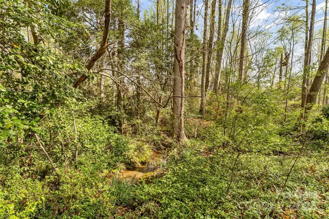 $304,900 | 4896 Birch Circle, Hickory, NC 28602