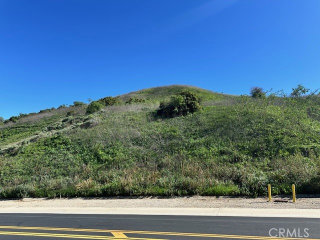 310 Bell Cyn Road Bell Canyon, CA 91307 - Photo 2 of 5