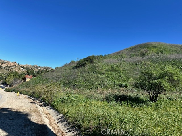310 Bell Cyn Road Bell Canyon, CA 91307 - Photo 3 of 5 a view of a mountain
