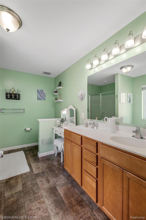 13456 Stamford Road Belleville, MI 48111 - Photo 17 of 35 Gallery Image 17