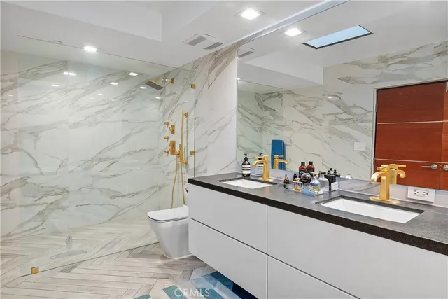 a room with a potted plant