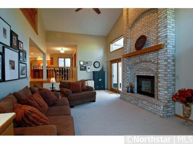 8589 Quarles Road Maple Grove, MN 55311 - Photo 7 of 12 Gallery Image 7