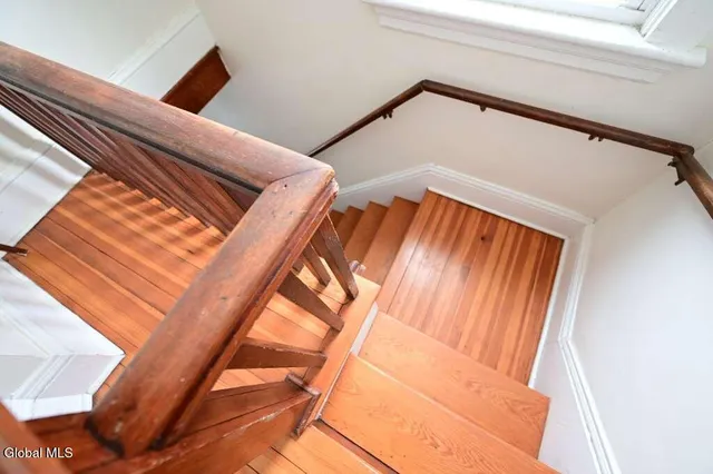 $349,900 | 11 Brayton Street, Colonie, NY 12205