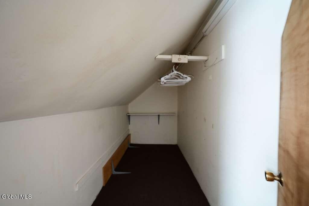 11 Brayton Street Colonie, NY 12205 - Photo 20 of 30 20